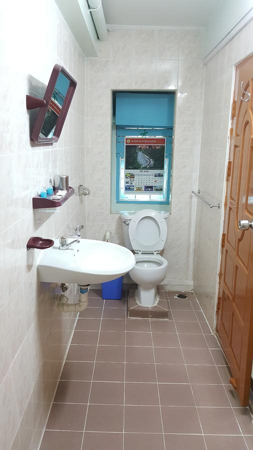 Chan Myae Guesthouse Yangon Eksteriør bilde