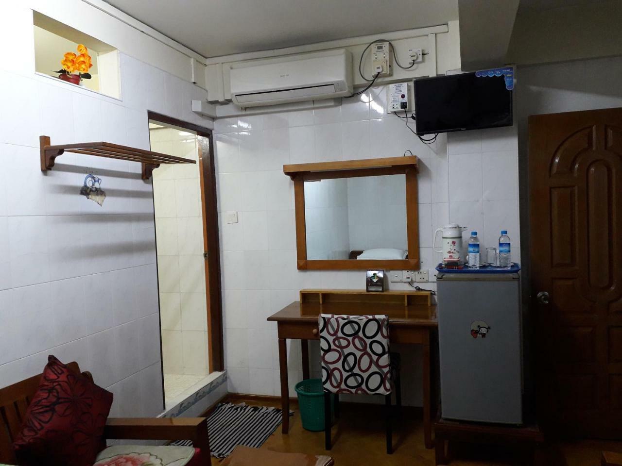 Chan Myae Guesthouse Yangon Eksteriør bilde